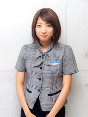 本社 西原真希