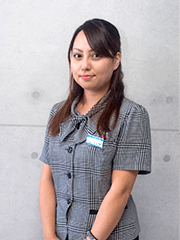 本社 志慶真香苗